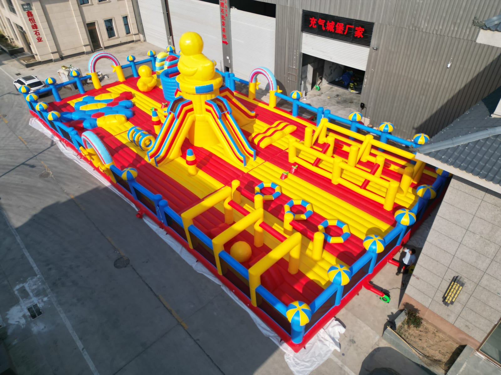 Inflatable Obstacle Course & Maze Park photo 2