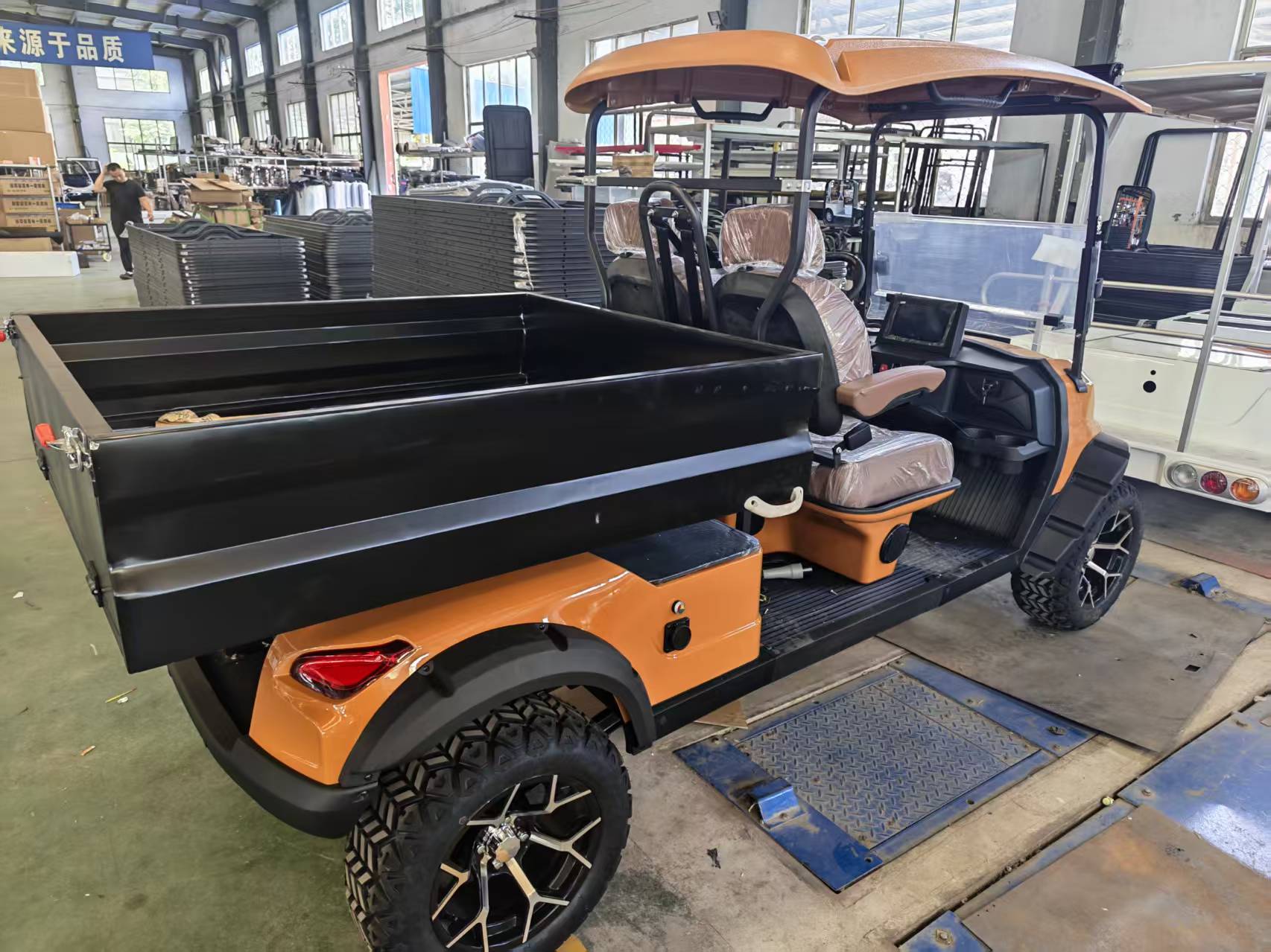 Off-Road Golf Cart with Cargo Box