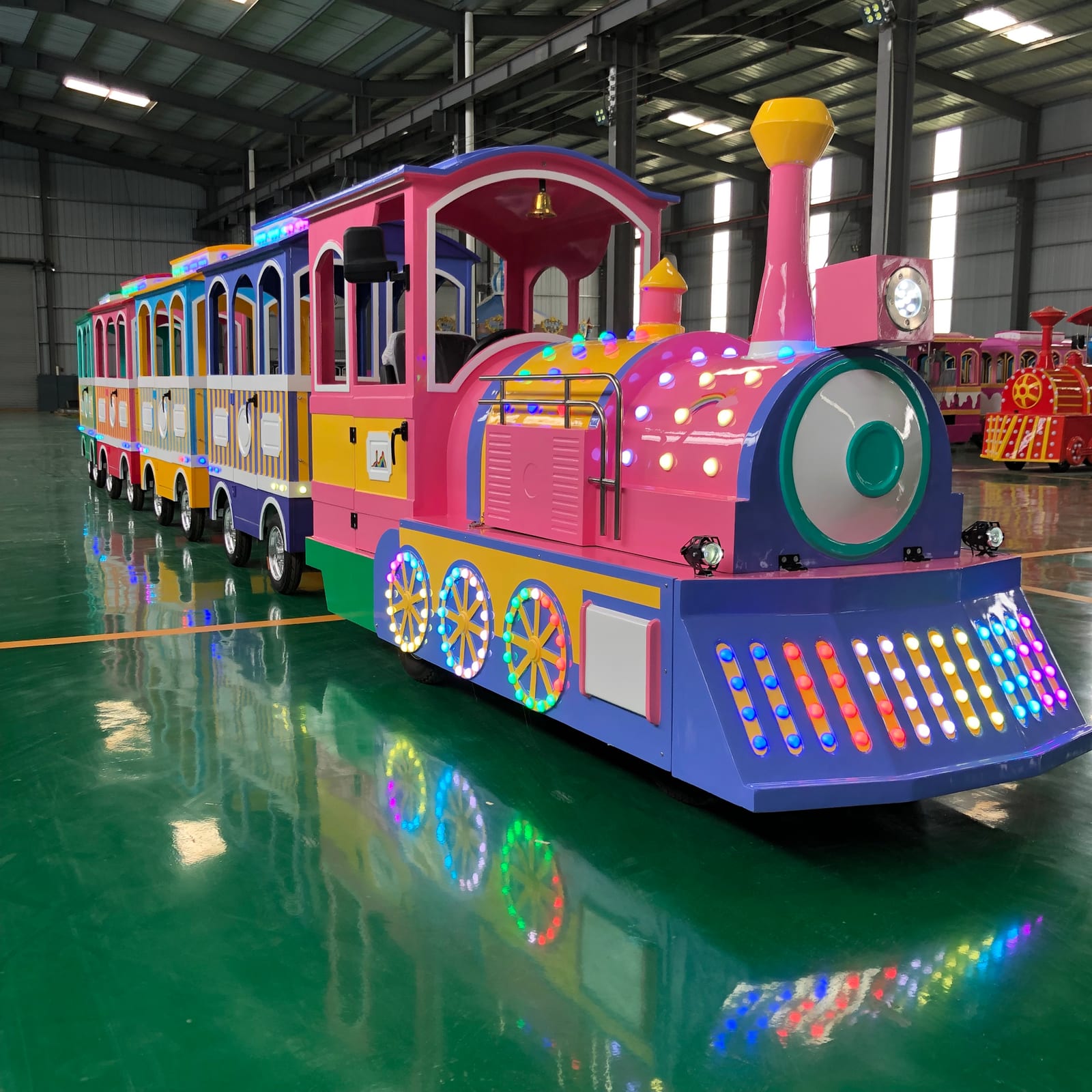 Trackless Sightseeing Train photo 2
