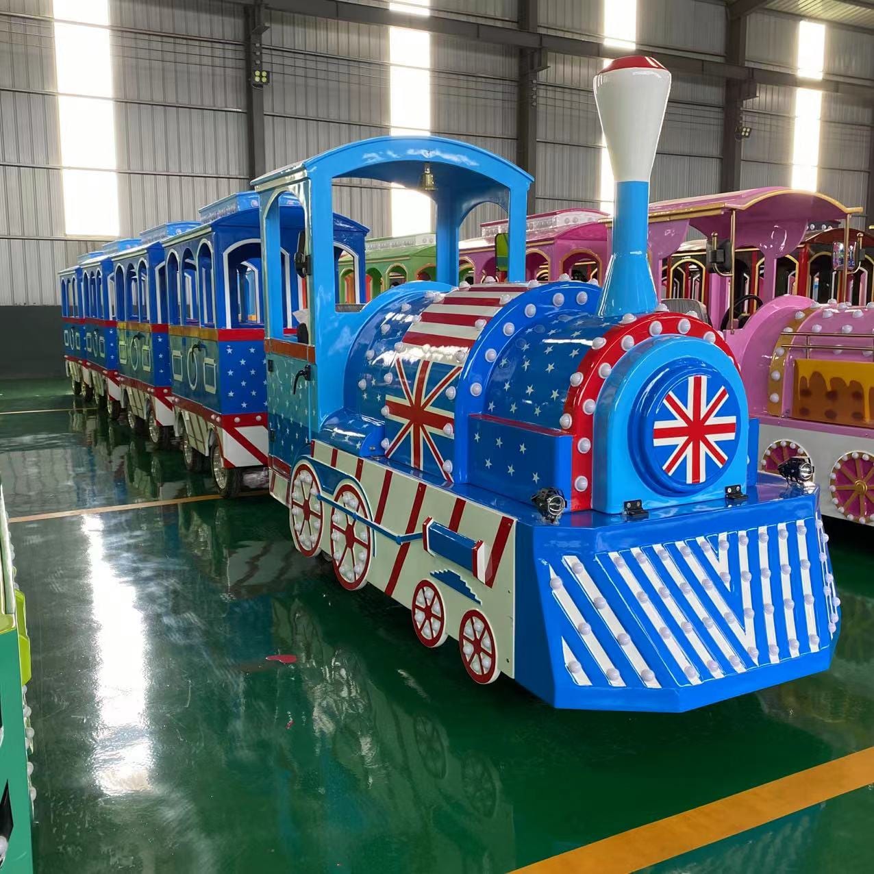 Trackless Sightseeing Train photo 4
